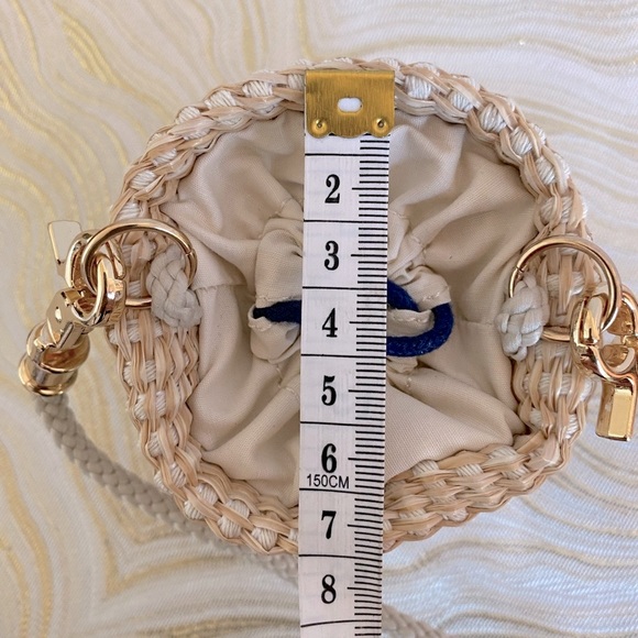 Sold✨ Authentic Christian Dior Mini Straw Bucket Bag - Picture 13 of 16